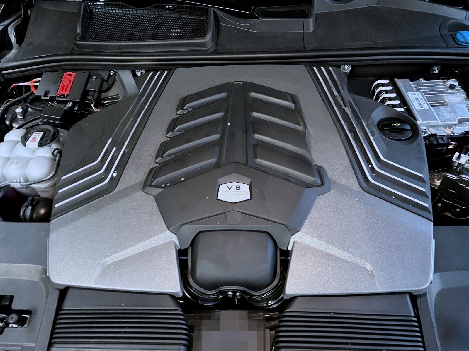 Lamborghini Urus  Perfomante foto 19