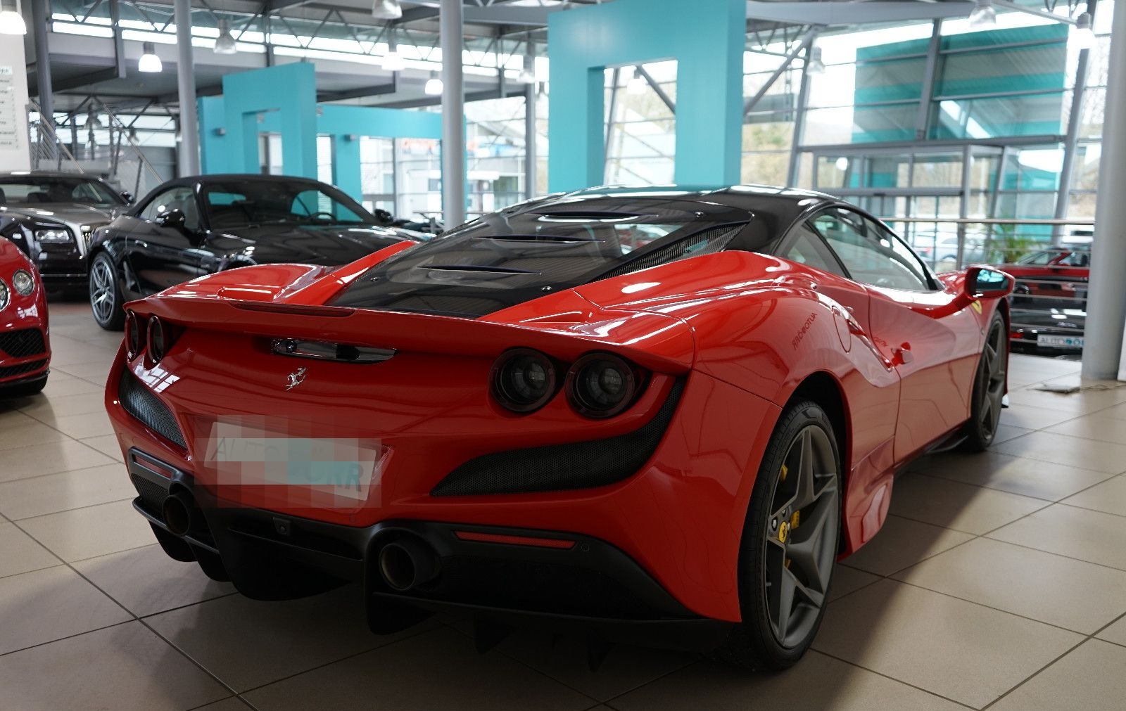 Ferrari F8 Tributo Beifahrerdisplay+Kamera+CarbonLenkrad foto 5