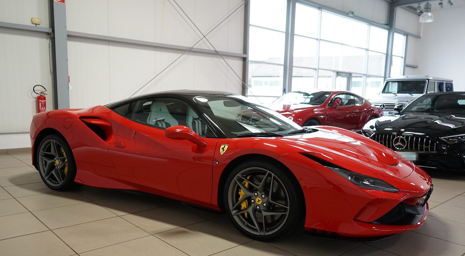 Ferrari F8 Tributo Beifahrerdisplay+Kamera+CarbonLenkrad foto 6