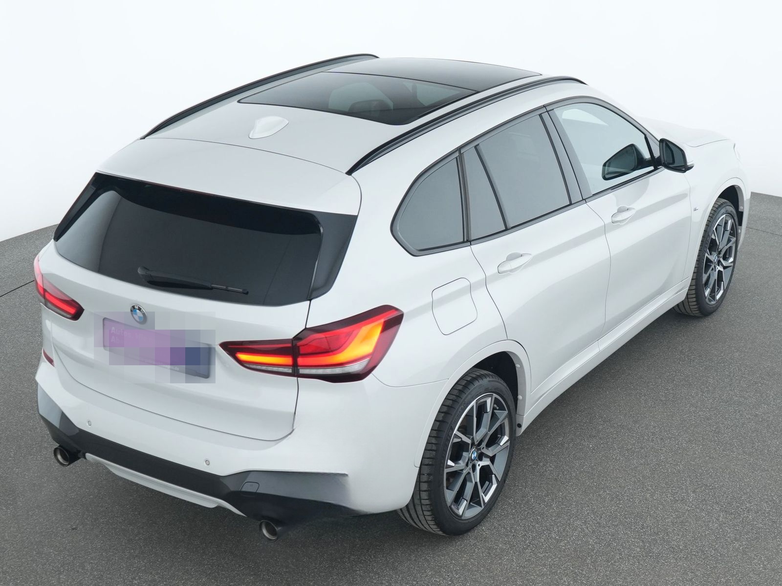 BMW X1 M-Sport AHK|Panoramadach|Kamera|Navi|Kamera foto 12