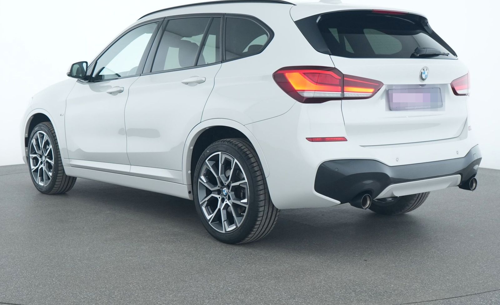 BMW X1 M-Sport AHK|Panoramadach|Kamera|Navi|Kamera foto 9
