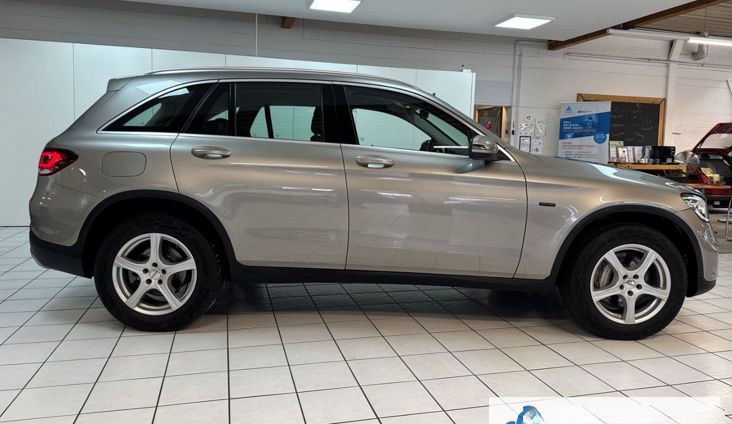 Mercedes-Benz GLC 300 e 4Matic AHK-klappbar Leder *EXPORT foto 6