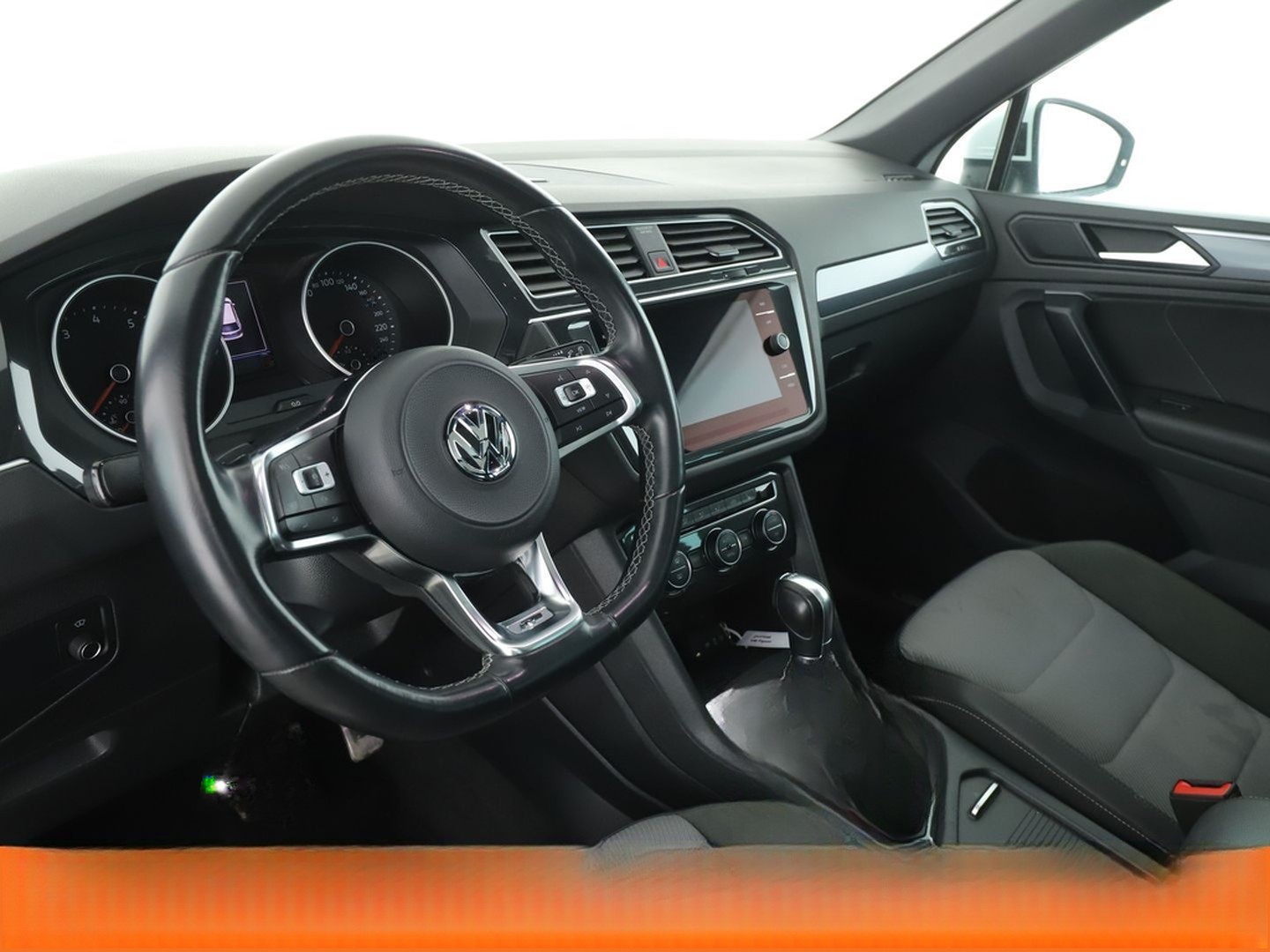 Volkswagen Tiguan 2.0 TSI Highline 4Motion BM Aut.*NAVI*HUD foto 11