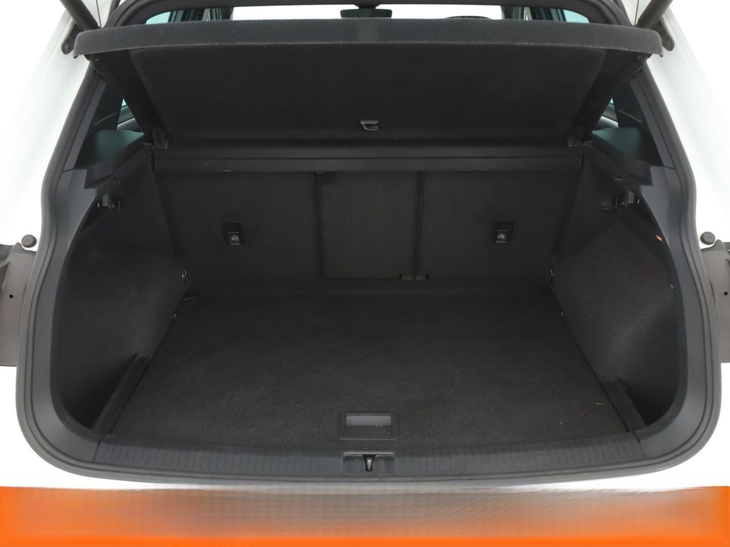 Volkswagen Tiguan 2.0 TSI Highline 4Motion BM Aut.*NAVI*HUD foto 18