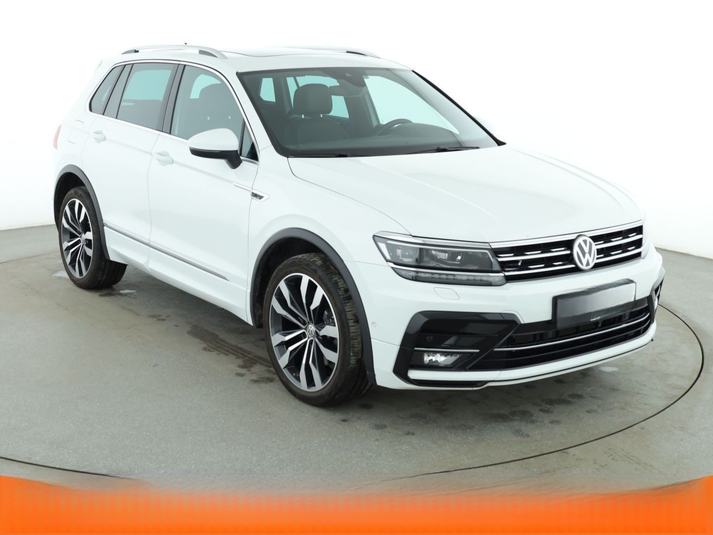 Volkswagen Tiguan 2.0 TSI Highline 4Motion BM Aut.*NAVI*HUD foto 8