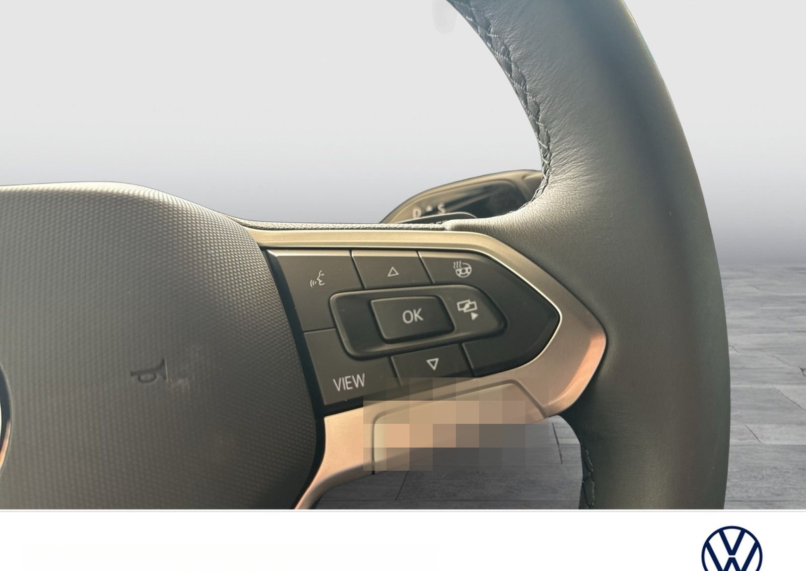 Volkswagen Tiguan 1.5 HYBRID LIFE CAM ACC LM18 CARPLAY foto 13