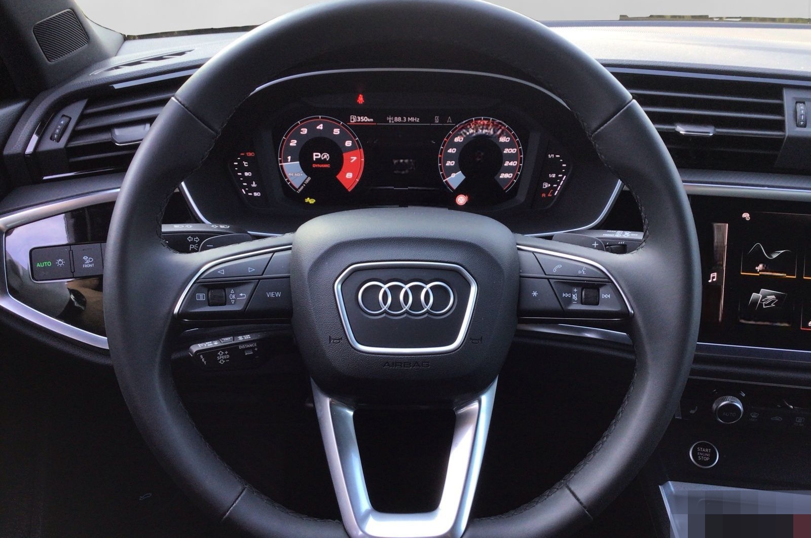 Audi Q3 Sportback 35 TFSI S LINE ALCANTARA LED AHK KA foto 9