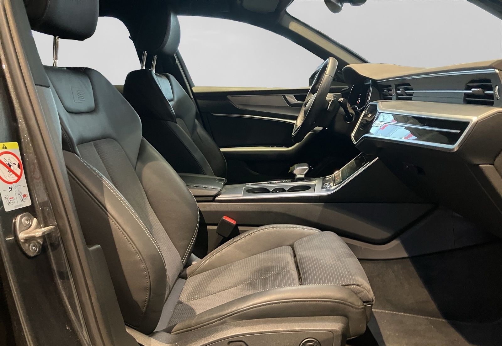 Audi A6 Avant 55 TFSIe Q SPORT MATRIX NAVI+ KAMERA AC foto 4