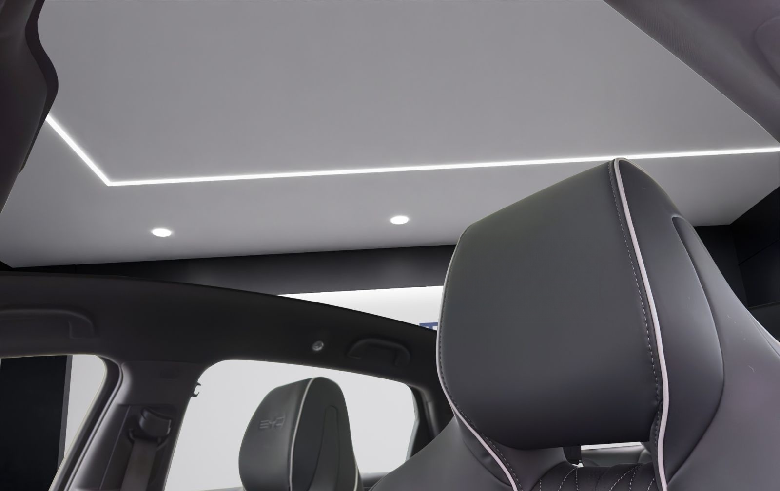 BYD SEAL COMFORT 360* NAVI LM18 PANO PDC foto 16