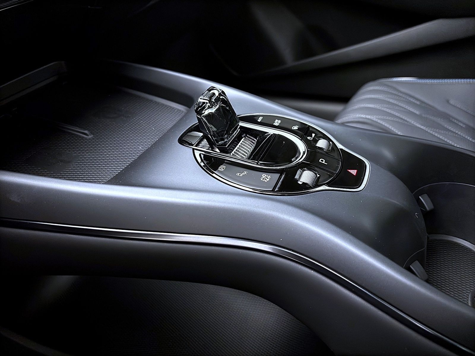 BYD SEAL COMFORT 360* NAVI LM18 PANO PDC foto 18