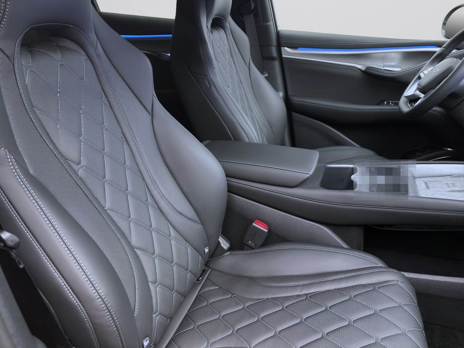 BYD SEALION 7 DESIGN AWD NAVI SHZG LM20 360* PDC foto 16