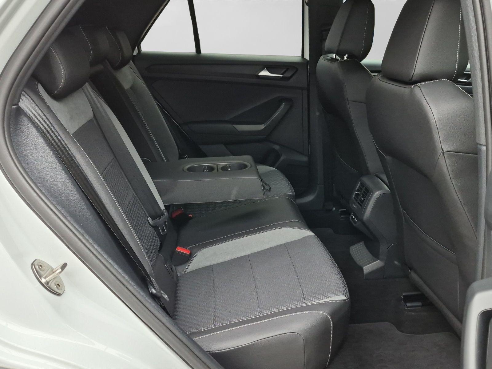Volkswagen T-Roc R DAB+ SITZHZG PDC LM19 foto 6