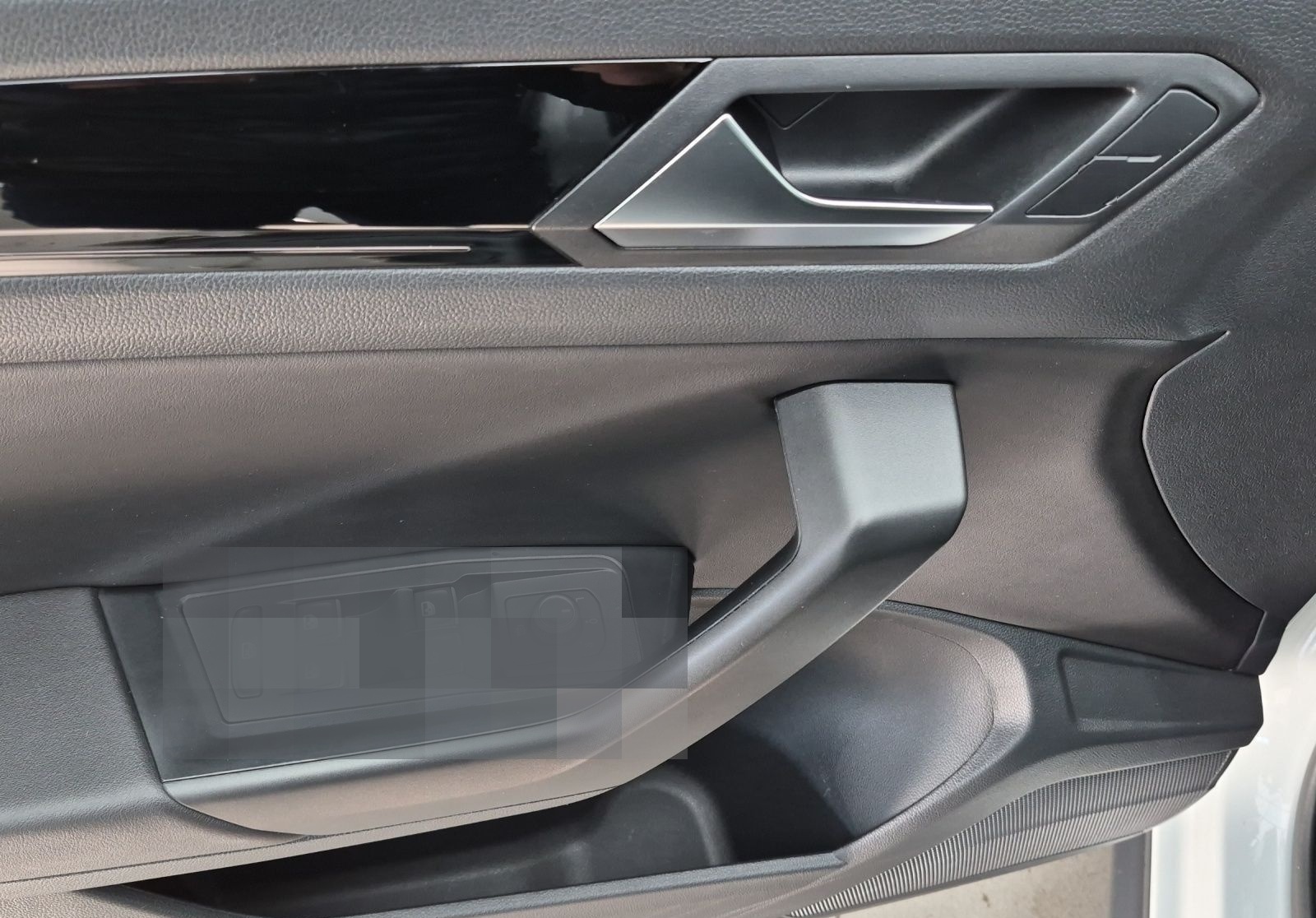 Volkswagen T-Roc R DAB+ SITZHZG PDC LM19 foto 8