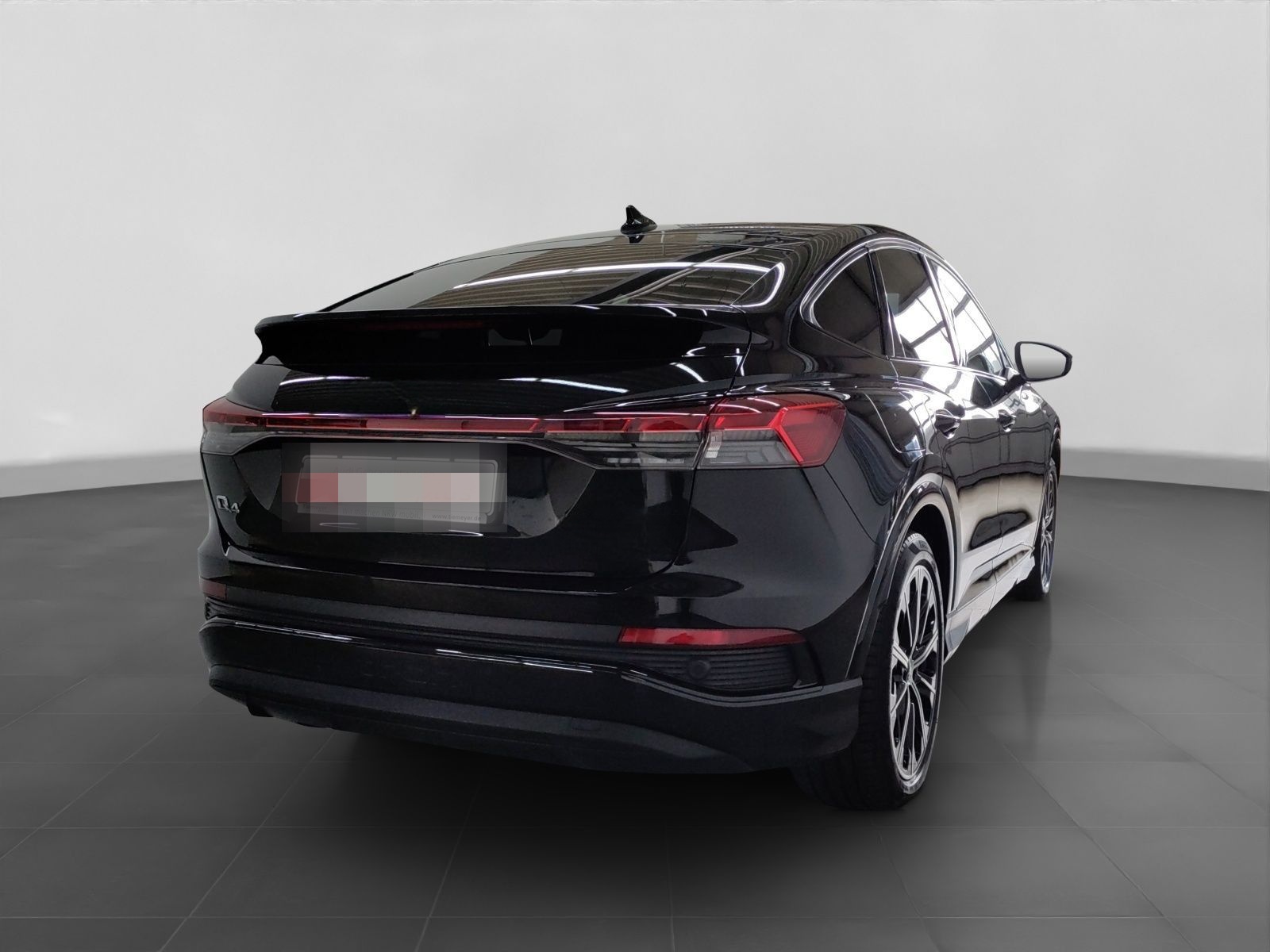 Audi Q4 Sportback e-tron 45 Q S LINE UPE77 LM20 PANO foto 3