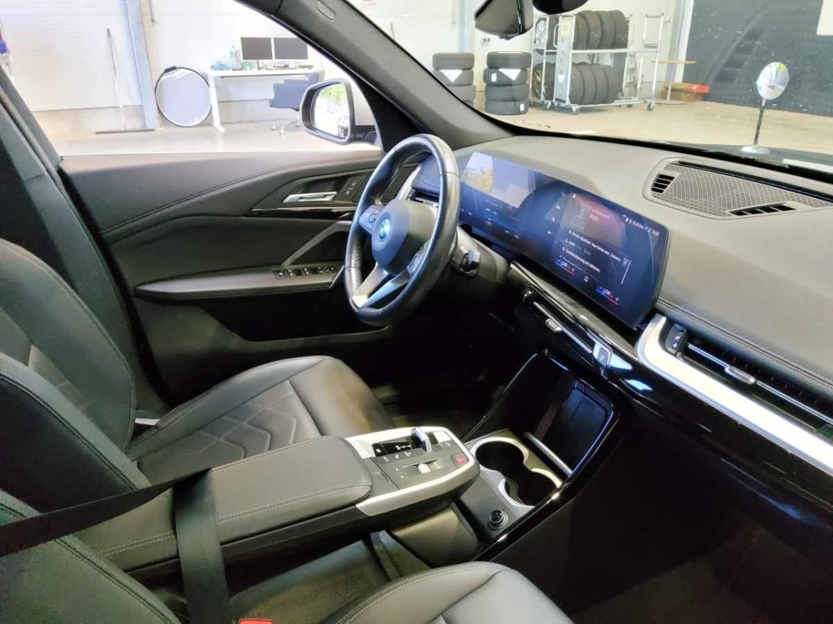 BMW iX1 30 xDrive xLine*RFK,ad.LED,Navi,DAB, 1Hd. foto 4