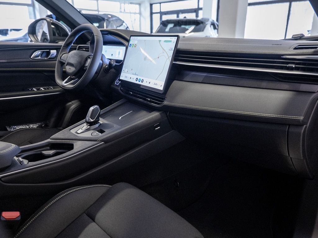 Lynk&Co 01 PHEV Core KLIMA PDC RÜCKFAHRKAMERA NAVI LED foto 5