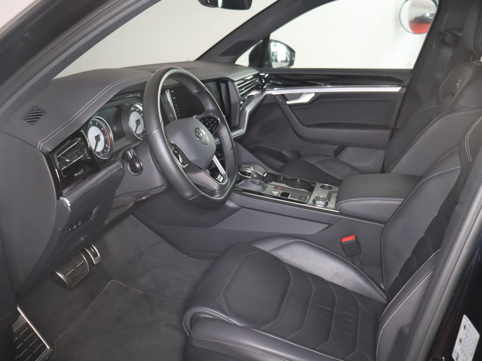 Volkswagen Touareg R-Line Black Style 3.0TSI 540,-ohne Anza foto 6