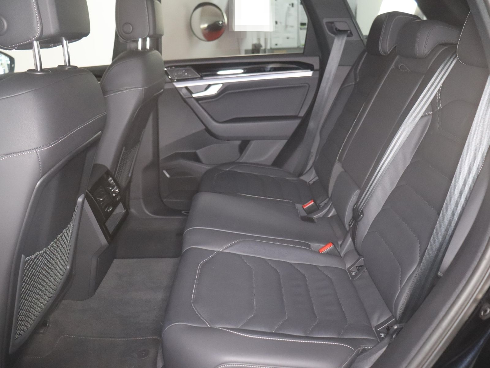 Volkswagen Touareg R-Line Black Style 3.0TSI 540,-ohne Anza foto 10