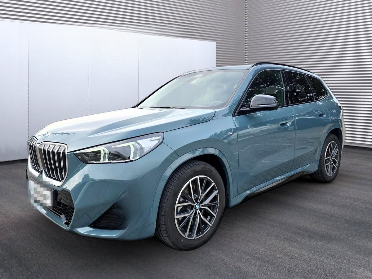 BMW X1  xDrive 23d Aut.M Sport+AHK+HUD+ACC+adapt.LED foto 2
