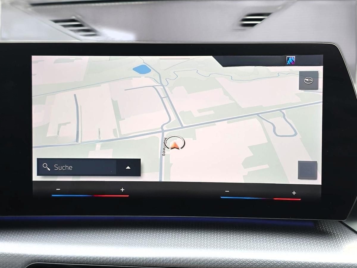 BMW X1  xDrive 23d Aut.M Sport+AHK+HUD+ACC+adapt.LED foto 14