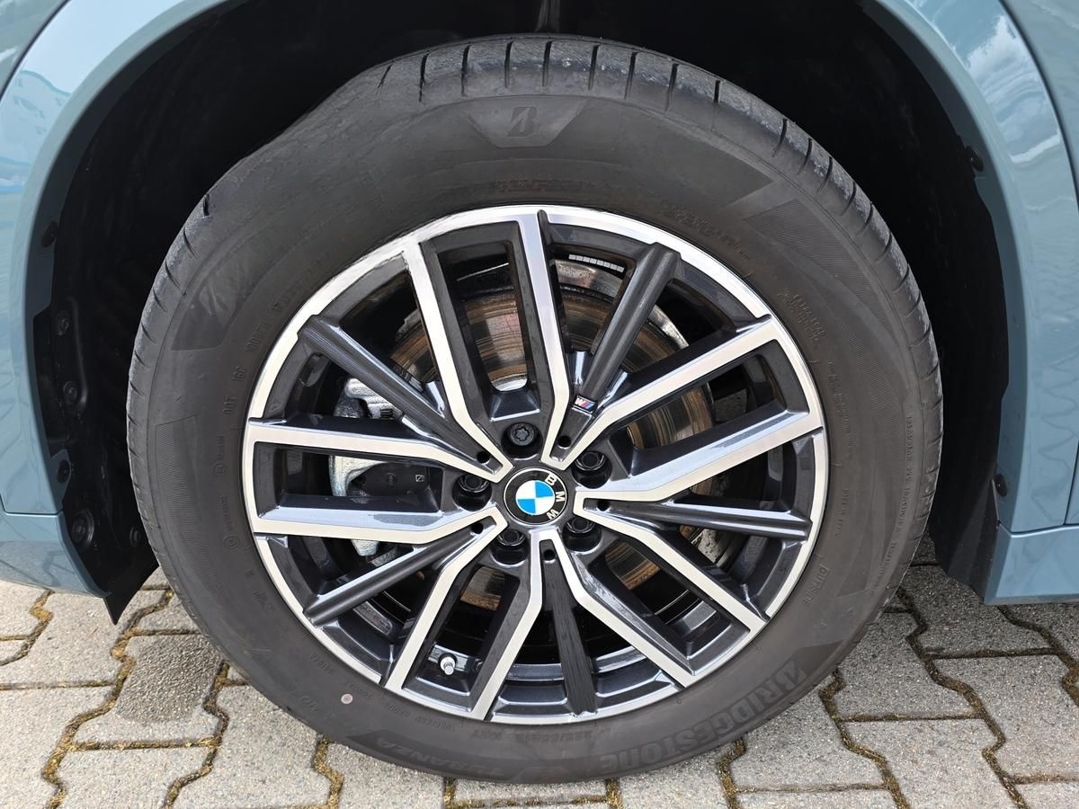 BMW X1  xDrive 23d Aut.M Sport+AHK+HUD+ACC+adapt.LED foto 18
