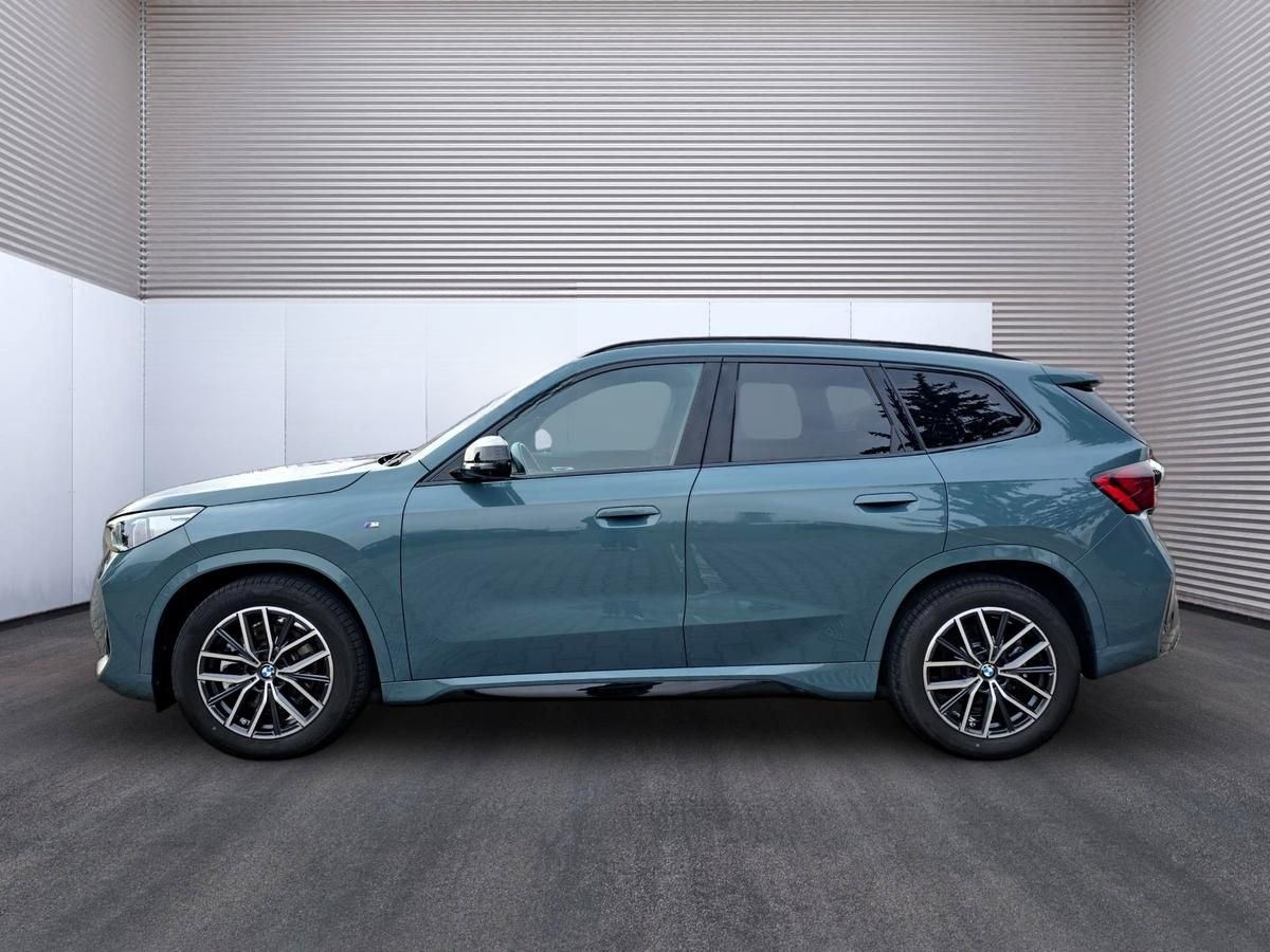 BMW X1  xDrive 23d Aut.M Sport+AHK+HUD+ACC+adapt.LED foto 3
