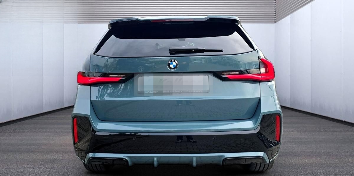 BMW X1  xDrive 23d Aut.M Sport+AHK+HUD+ACC+adapt.LED foto 4