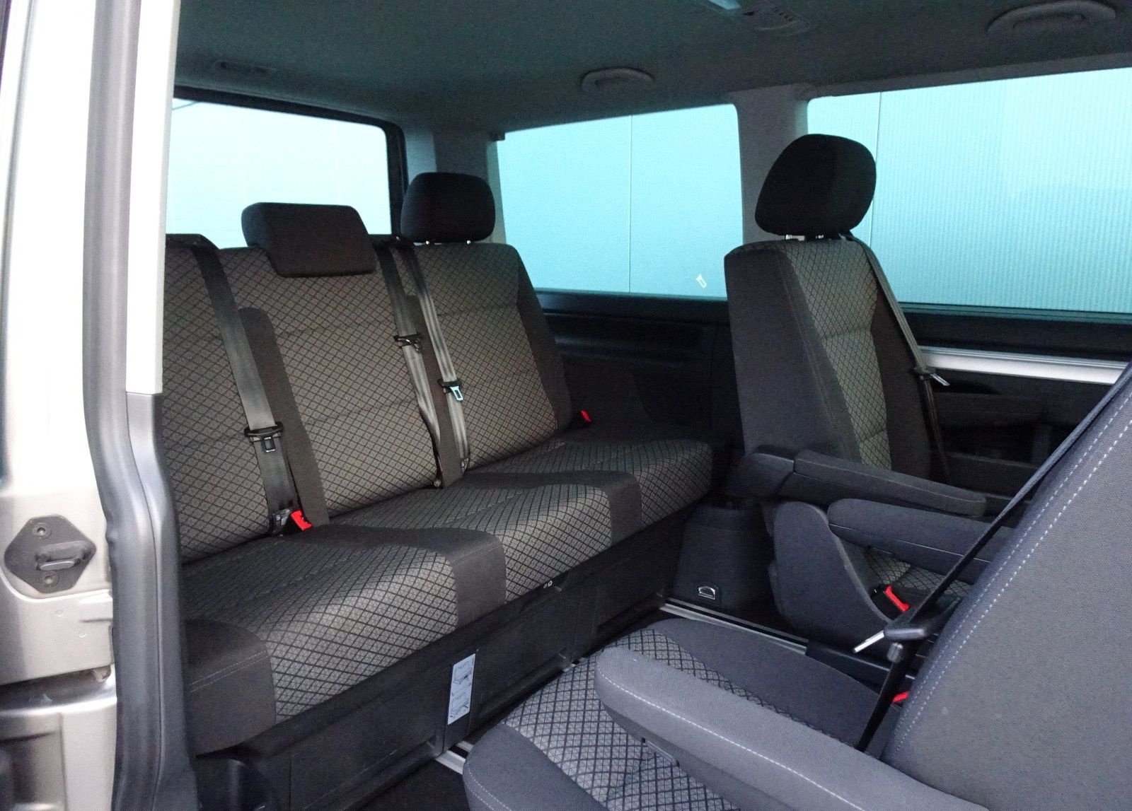 Volkswagen T6.1 Multivan DSG 4-Mot. AHK LED NAVI KAMERA 17" foto 14