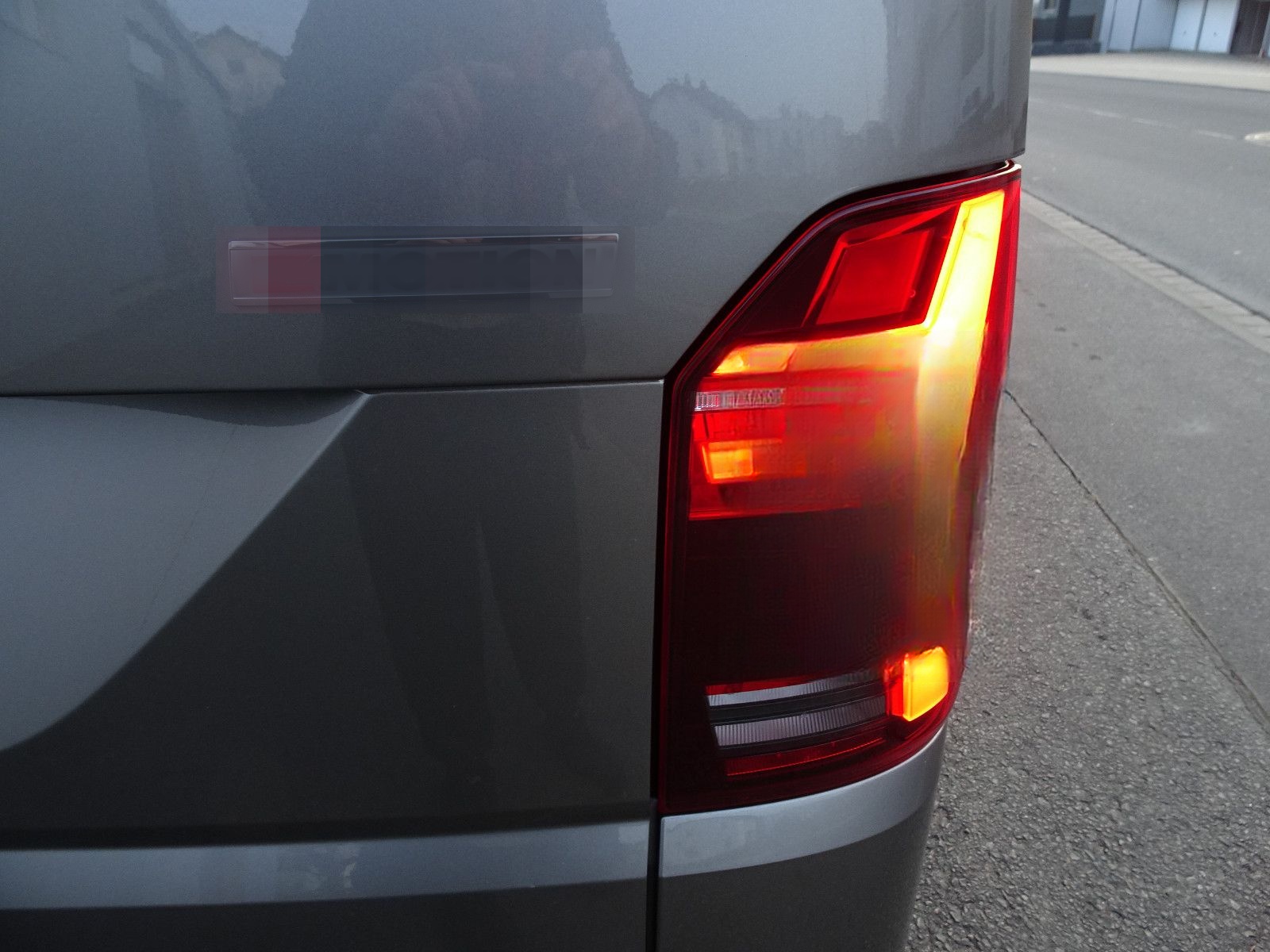 Volkswagen T6.1 Multivan DSG 4-Mot. AHK LED NAVI KAMERA 17" foto 23