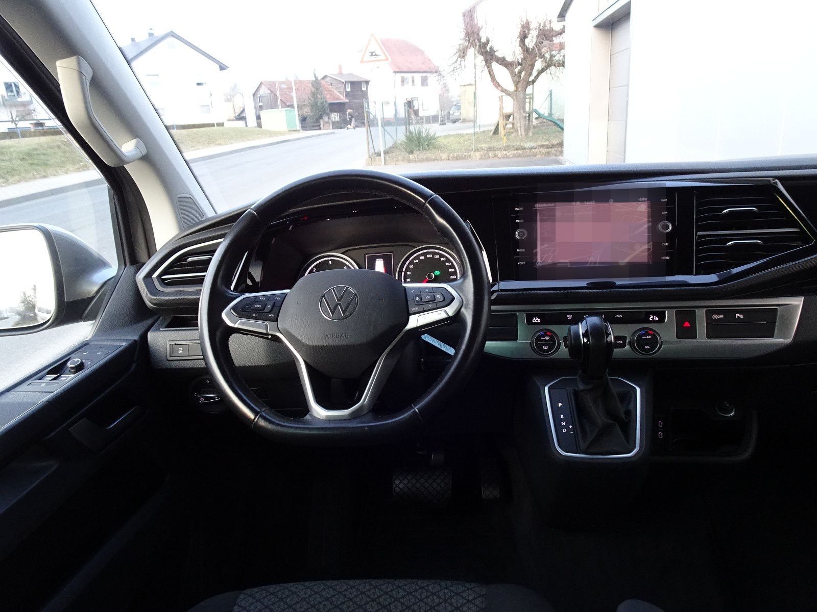 Volkswagen T6.1 Multivan DSG 4-Mot. AHK LED NAVI KAMERA 17" foto 7
