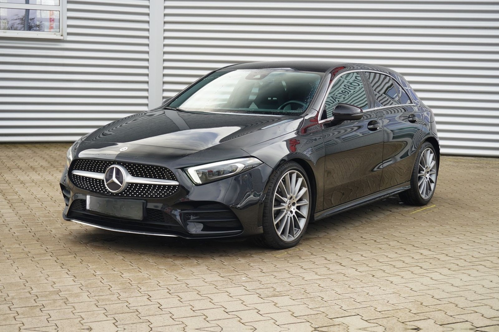 Mercedes-Benz A250 AMG Line LED Navi Virtual Cockpit Bluetooth foto 2