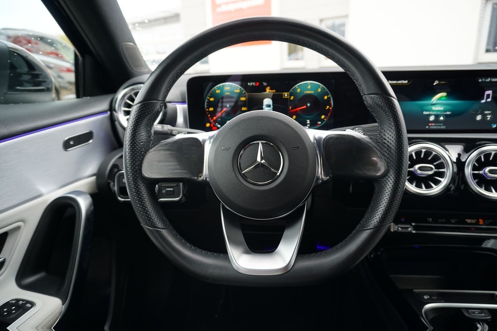Mercedes-Benz A250 AMG Line LED Navi Virtual Cockpit Bluetooth foto 13