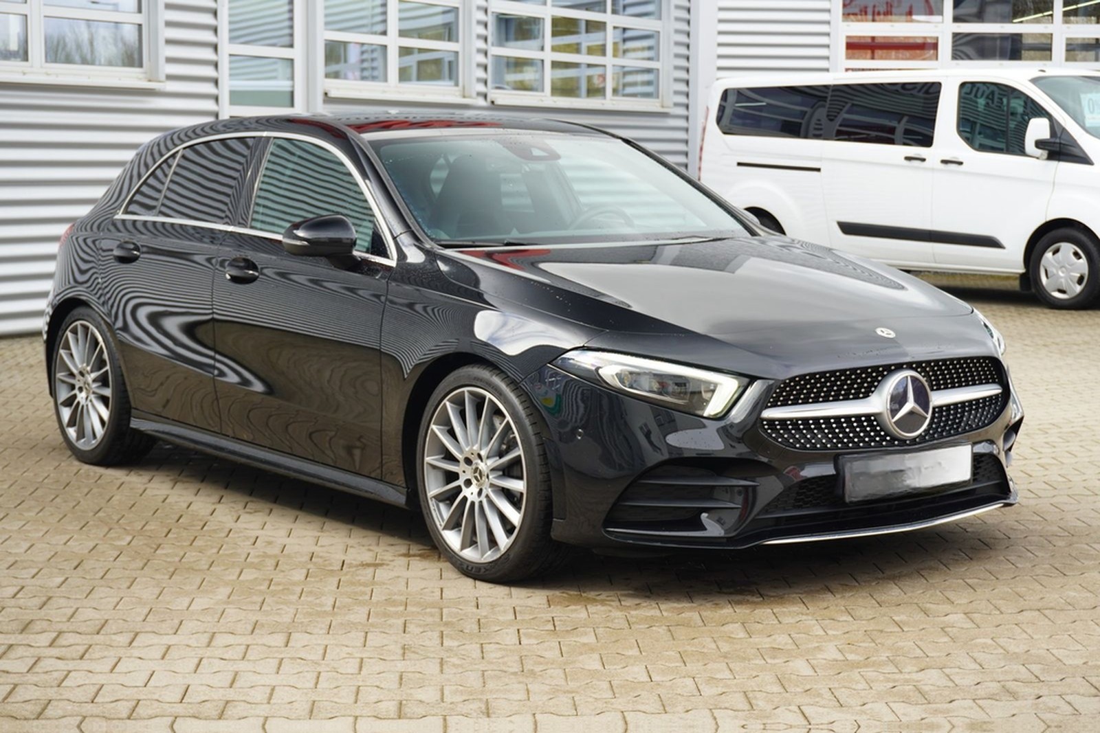 Mercedes-Benz A250 AMG Line LED Navi Virtual Cockpit Bluetooth foto 4
