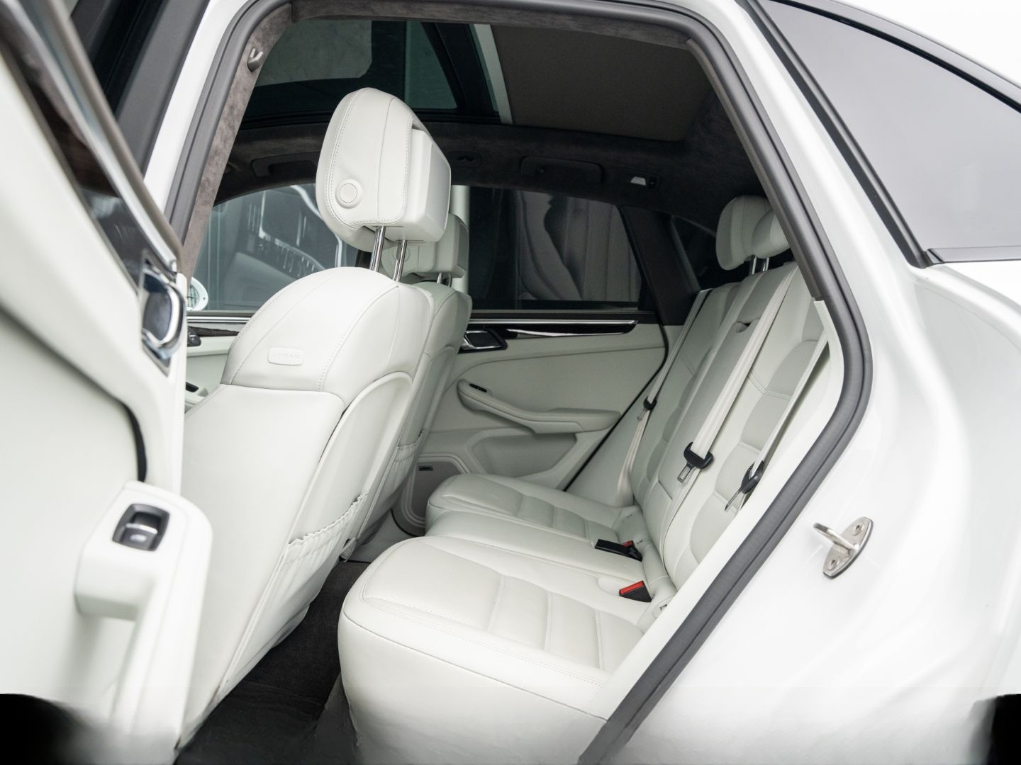 Porsche Macan Turbo PDLS Plus Panorama PASM foto 6