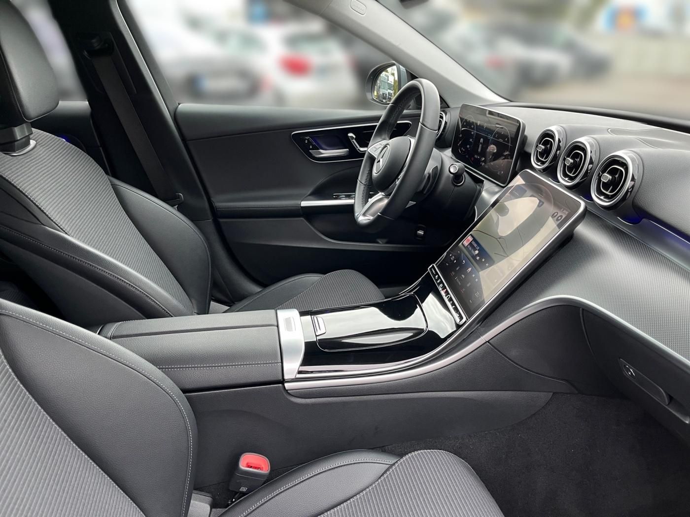 Mercedes-Benz C 220 d 4MATIC T Avantgarde StandHz*Memory*EasyP foto 16