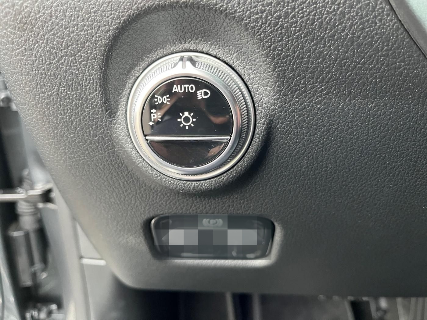 Mercedes-Benz C 220 d 4MATIC T Avantgarde StandHz*Memory*EasyP foto 19