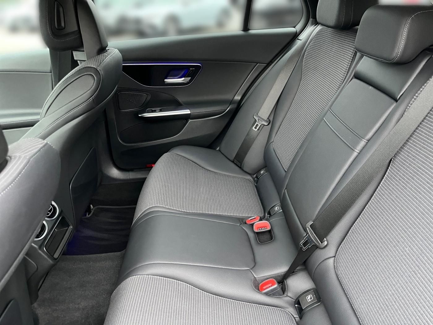 Mercedes-Benz C 220 d 4MATIC T Avantgarde StandHz*Memory*EasyP foto 10