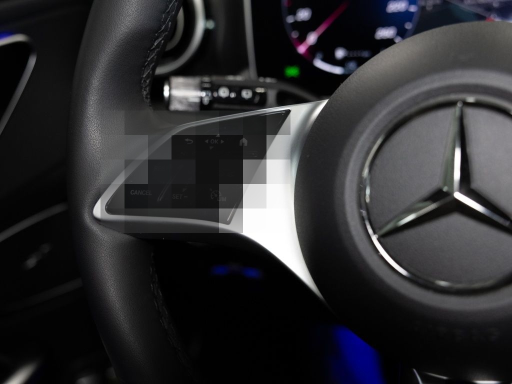 Mercedes-Benz C 300 e T // AVANTGARDE MEMO AHK DISTR KAMERA foto 15