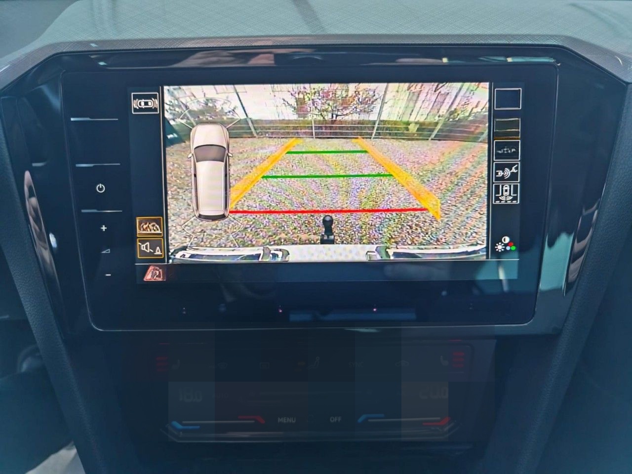 Volkswagen Passat 2.0 TDI DSG,KAMERA,AHK,LED,NAVI,VIRTUAL foto 11