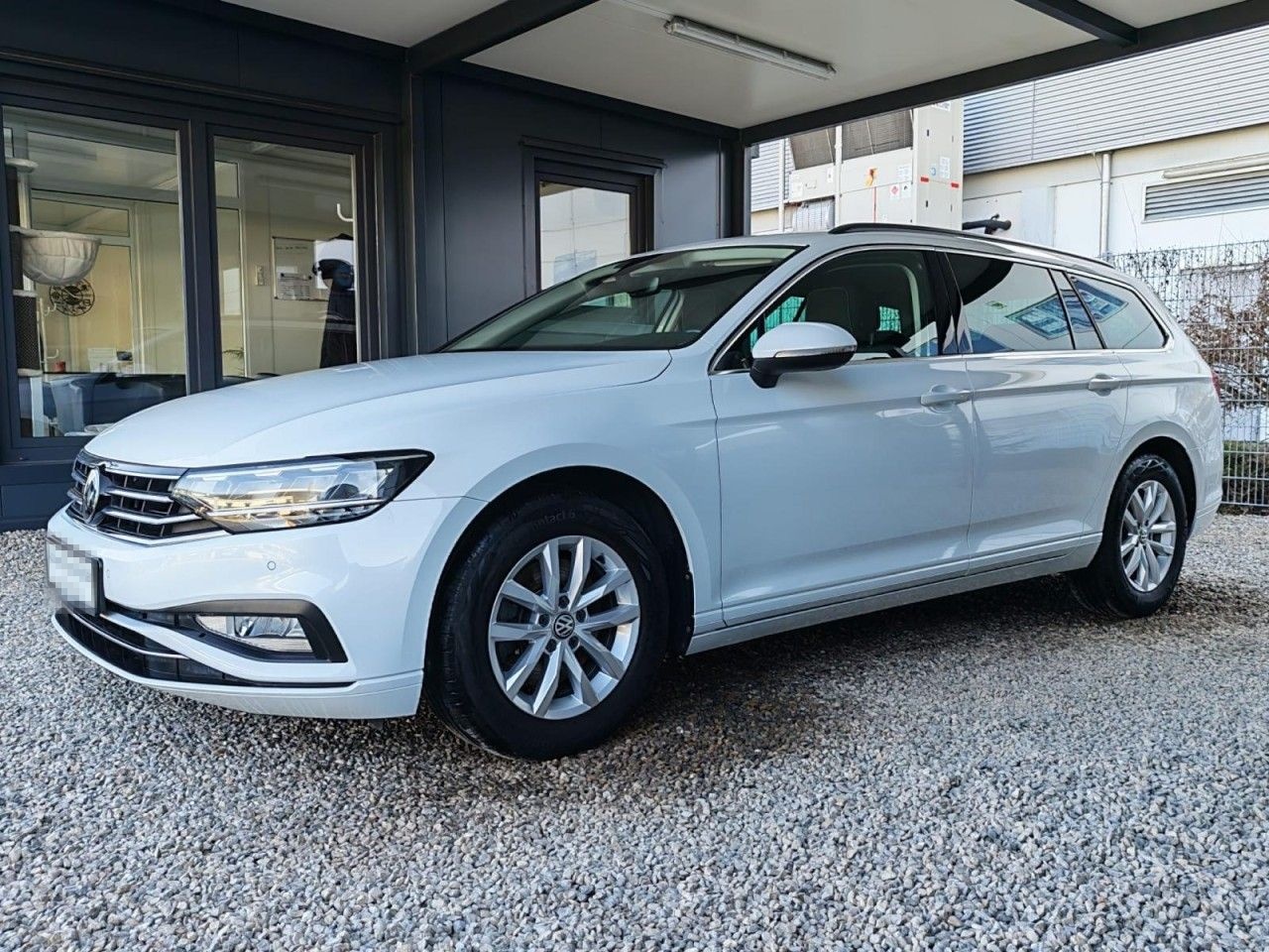 Volkswagen Passat 2.0 TDI DSG,KAMERA,AHK,LED,NAVI,VIRTUAL foto 6