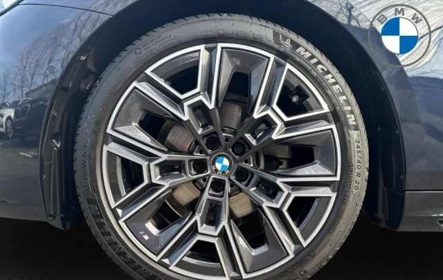 BMW 520 dA Lim. M-Sport LC Prof H/K adap.LED AHK foto 7