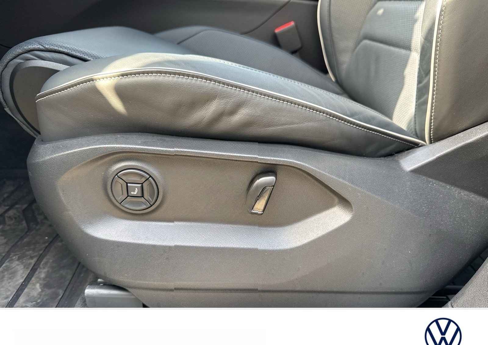 Volkswagen Touareg V6 3.0 TDI 4MOTION R-LINE BLACKSTYLE DYN foto 15