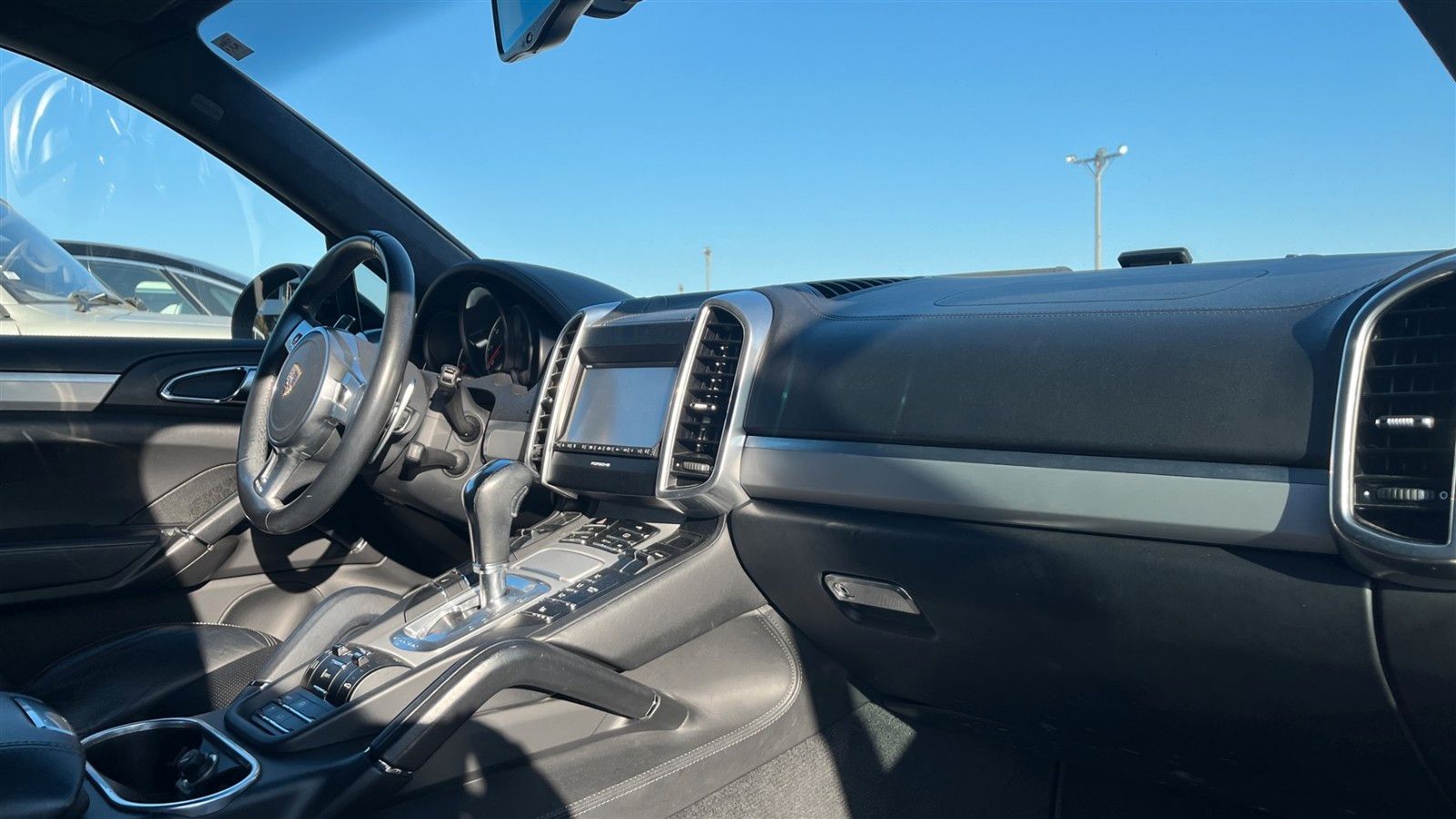 Porsche Cayenne Turbo 4.8L (Schwarz/Schwarz) foto 13