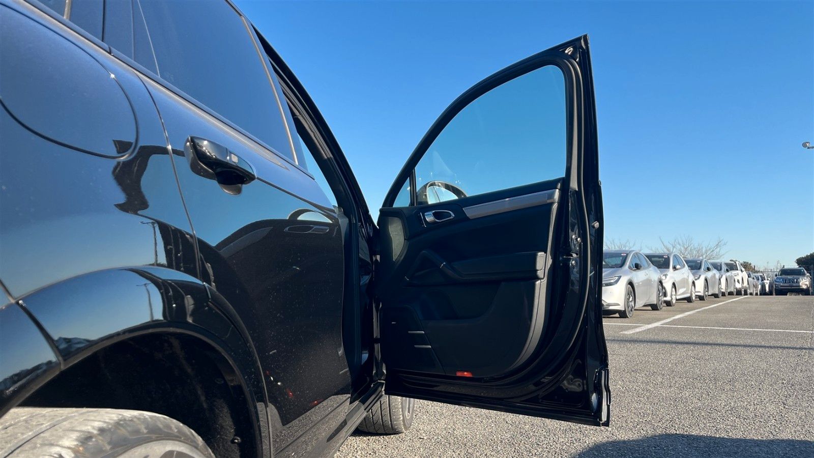 Porsche Cayenne Turbo 4.8L (Schwarz/Schwarz) foto 23