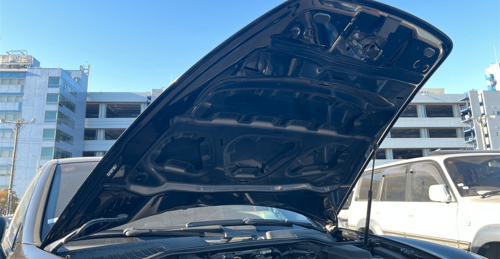 Porsche Cayenne Turbo 4.8L (Schwarz/Schwarz) foto 35
