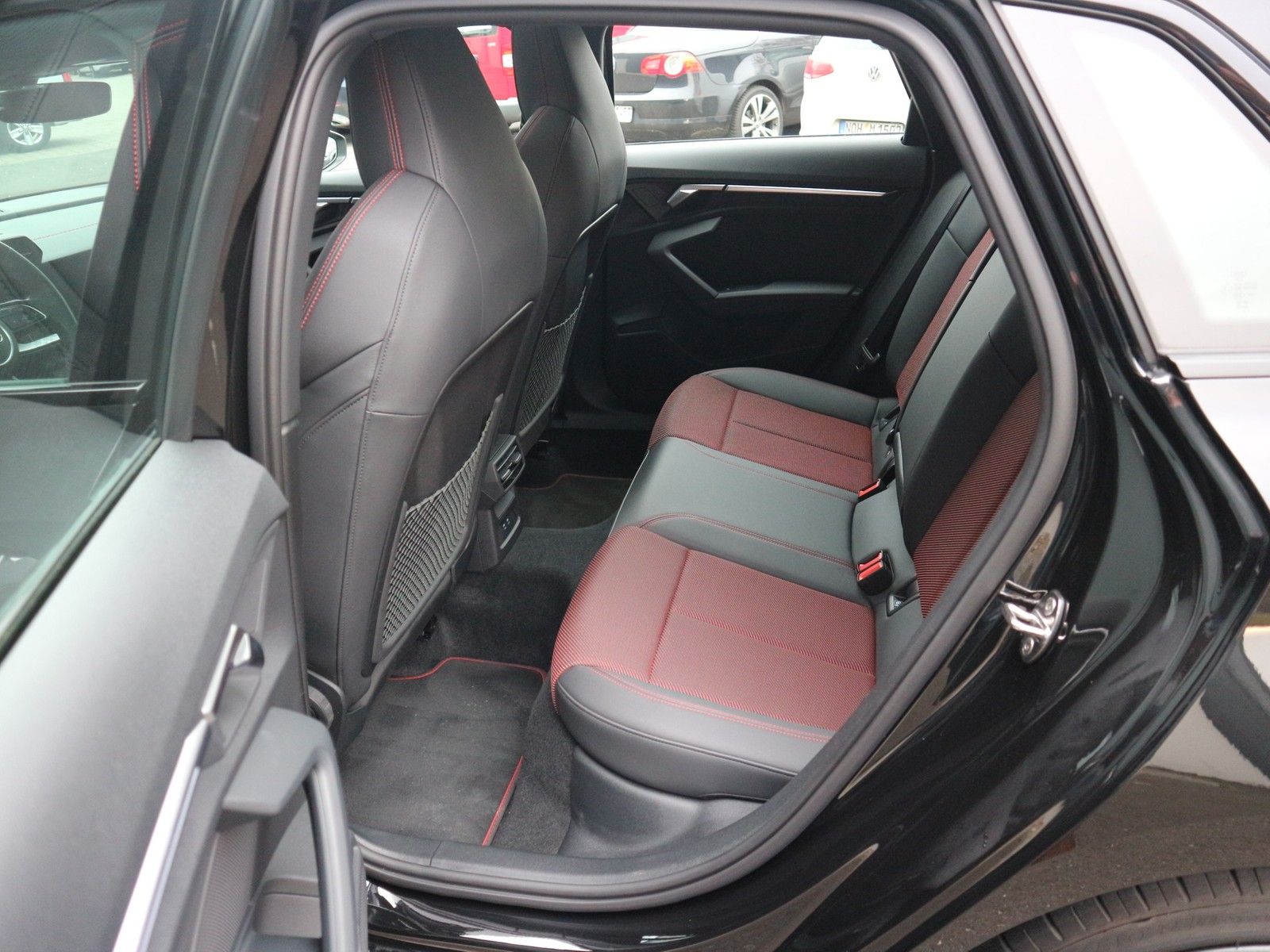 Audi S3 Sportback 2,0TFSI Quattro +VC+Pano+Navi+LED foto 9