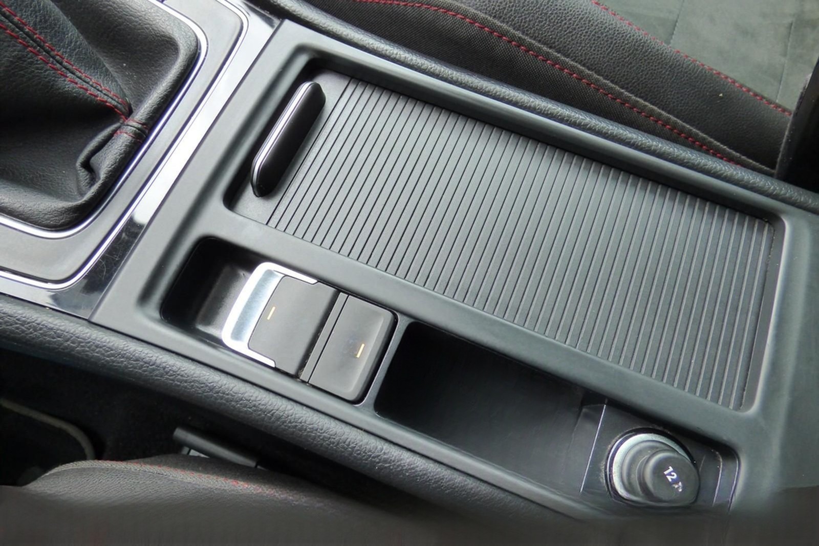 Volkswagen Golf VII GTI Performance, Panorama,LED,8 fach,ti foto 20