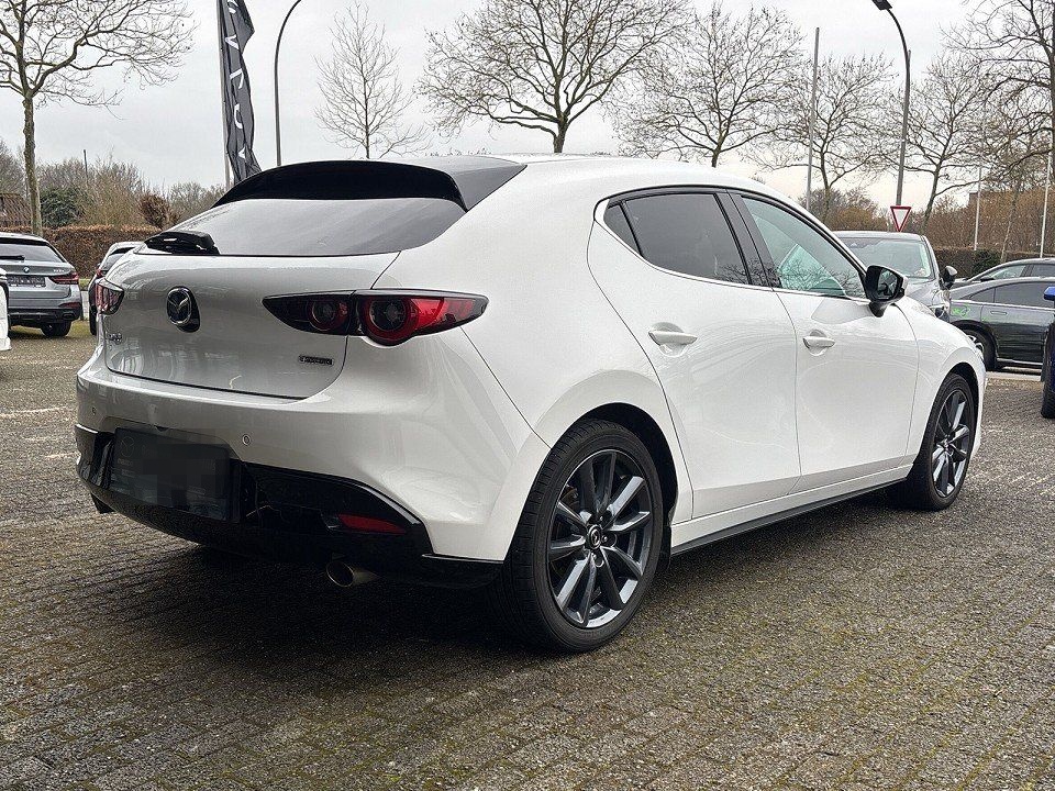 Mazda 3 2.0 M Hybrid Selection A18 DES-P PRE-P foto 3