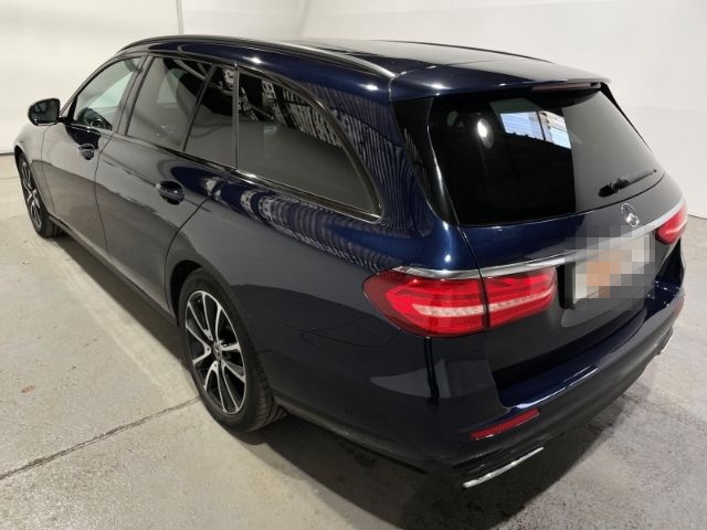 Mercedes-Benz E 200 T Automatik Leder LED ACC Navi Widescreen foto 2