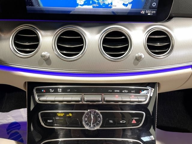Mercedes-Benz E 200 T Automatik Leder LED ACC Navi Widescreen foto 14